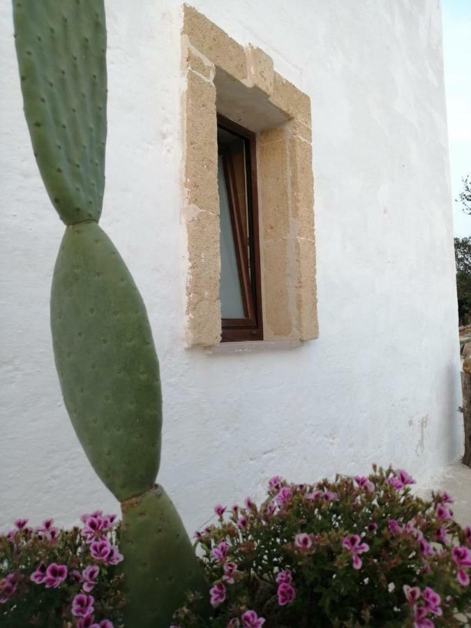 La Casa Bianca Hotel Monopoli Exterior photo